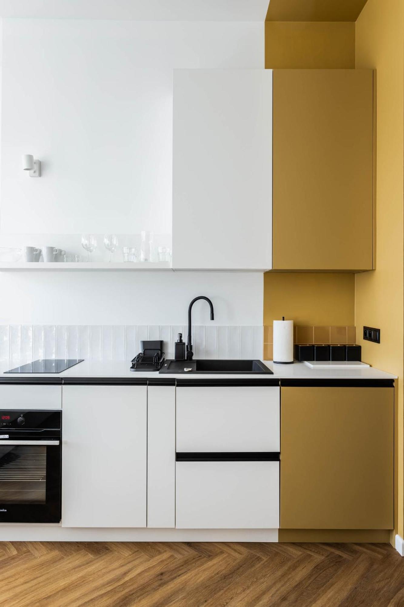 Przytulne I Komfortowe Studia Very Berry W Poznaniu By Noclegi Renters Buitenkant foto