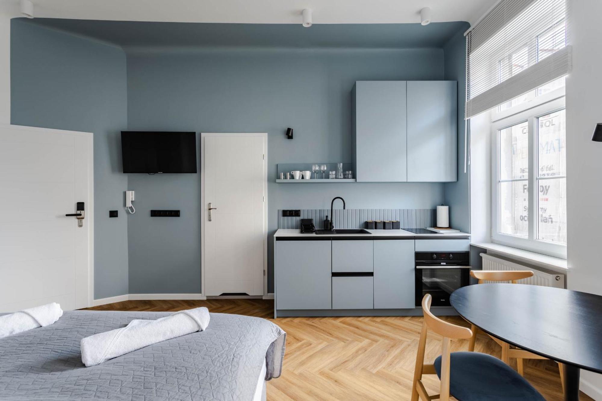 Przytulne I Komfortowe Studia Very Berry W Poznaniu By Noclegi Renters Buitenkant foto
